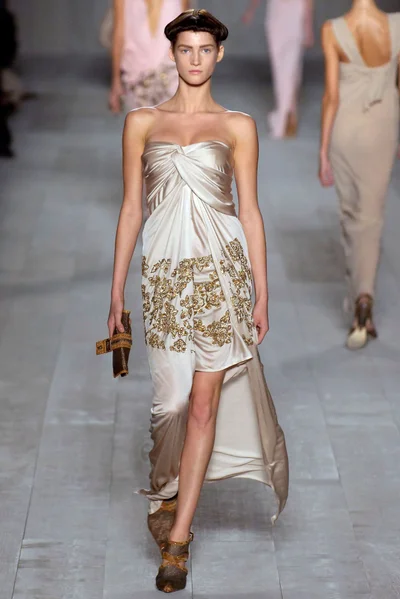 Look 47